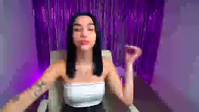 Bella Night4 online show from October 3, 2025, 6:10 am