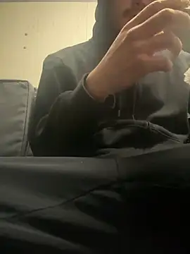 Snapshot of 420boy__ chatting on October 30, 2025, 8:09 pm 420boy   online show from October 30, 2025, 8:09 pm