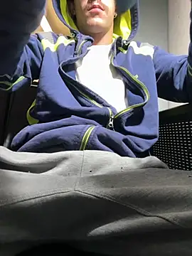 Snapshot of 420boy__ chatting on November 3, 2025, 9:48 pm 420boy   online show from November 3, 2025, 9:48 pm