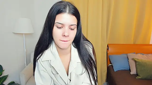 JoCauterucci online show from November 1, 2025, 6:48 am