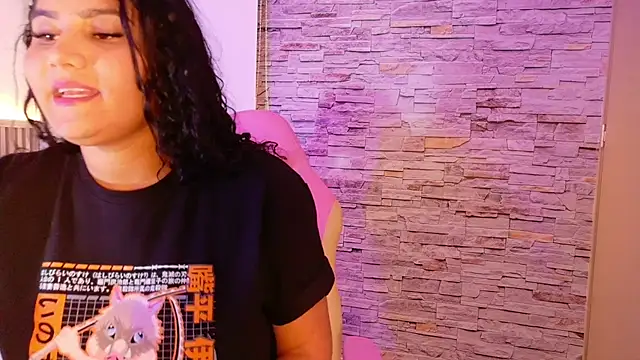 Snapshot of liz_monserrat_1 chatting on October 11, 2025, 7:45 pm liz monserrat 1 online show from October 11, 2025, 7:45 pm