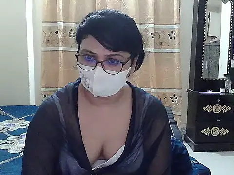 Elena cruz5 online show from September 30, 2025, 7:52 pm