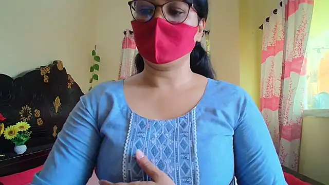 Elena cruz5 online show from March 8, 2026, 5:11 am