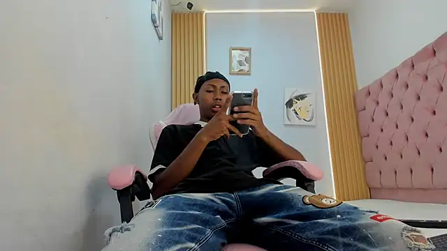 Jax Maliq online show from October 11, 2025, 2:33 am