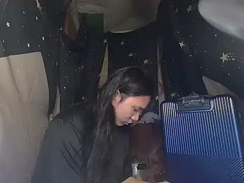 Snapshot of Reynalda26 chatting on November 12, 2025, 9:36 pm Reynalda26 online show from November 12, 2025, 9:36 pm