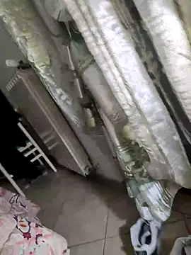 Monellidinasco6 online show from April 7, 2026, 2:06 pm