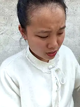 liu-liusexy online show from March 3, 2026, 6:52 am