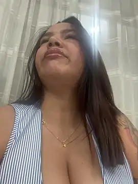 Snapshot of Kamila_Summers chatting on March 30, 2026, 7:20 am Kamila Summers online show from March 30, 2026, 7:20 am