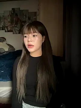 SarahBeii online show from November 16, 2025, 3:23 am