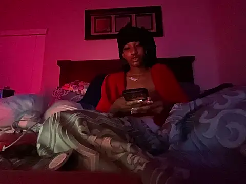 Brooke012 online show from April 16, 2026, 8:04 am