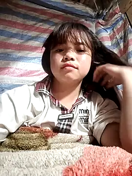 AnHa19 online show from November 4, 2025, 1:21 pm