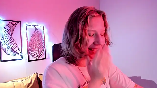 Snapshot of Hailey_Foxy chatting on November 27, 2025, 9:00 am Hailey Foxy online show from November 27, 2025, 9:00 am