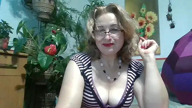 Snapshot of ZhannaLove480 chatting on September 22, 2025, 3:03 pm ZhannaLove480 online show from September 22, 2025, 3:03 pm