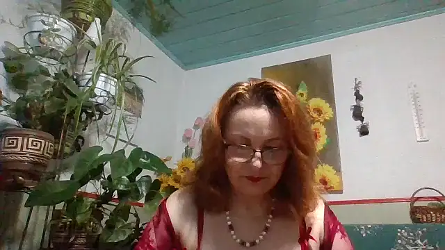 ZhannaLove480 online show from May 13, 2026, 3:48 am