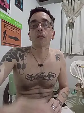 dinho carioca online show from November 30, 2025, 3:21 am