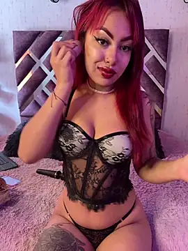 Snapshot of Laila_Pink chatting on October 12, 2025, 4:39 pm Laila Pink online show from October 12, 2025, 4:39 pm