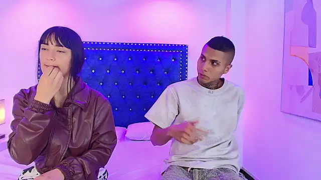 Damian and roxanne online show from December 18, 2025, 12:33 pm