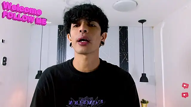 Franvill Trato online show from December 4, 2025, 7:11 pm