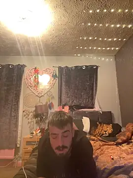 Snapshot of jaycoy22 chatting on September 29, 2025, 8:13 pm jaycoy22 online show from September 29, 2025, 8:13 pm