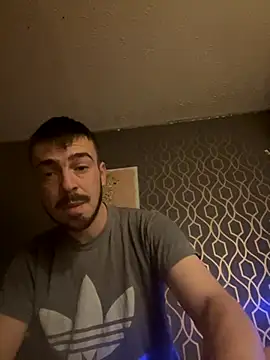 Snapshot of jaycoy22 chatting on September 30, 2025, 11:54 pm jaycoy22 online show from September 30, 2025, 11:54 pm