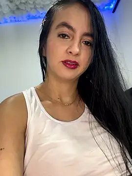 salo-rousee online show from January 16, 2026, 11:42 pm