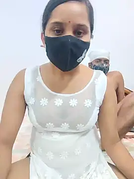 Miss Riya20 online show from April 15, 2026, 11:17 am