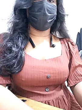 BeautyGirl sara online show from September 18, 2025, 6:15 am