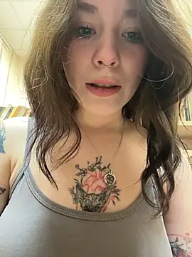 Mimiumuy online show from November 11, 2025, 3:56 pm