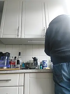 Snapshot of slaveman4you chatting on February 28, 2026, 4:19 pm slaveman4you online show from February 28, 2026, 4:19 pm