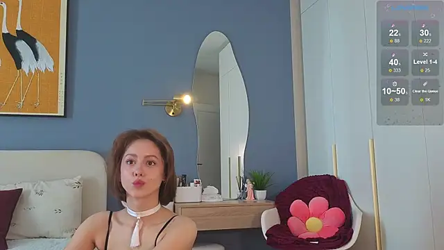 Snapshot of charlottacardi chatting on May 15, 2026, 5:03 am charlottacardi online show from May 15, 2026, 5:03 am