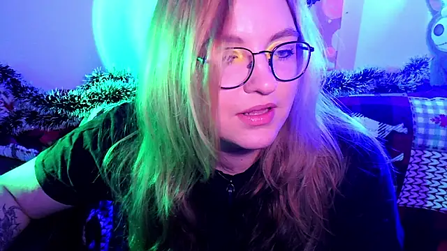 Snapshot of ZayaRush chatting on January 11, 2026, 9:42 pm ZayaRush online show from January 11, 2026, 9:42 pm