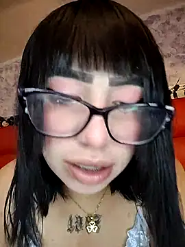 Kitty Melodi online show from September 9, 2025, 9:09 am