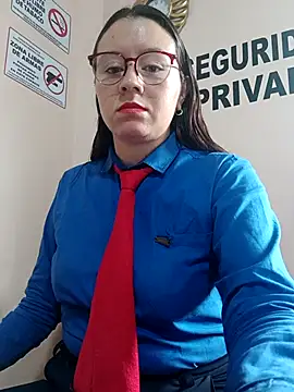 Hannah-colx online show from October 29, 2025, 2:19 pm