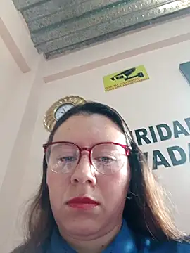 Hannah-colx online show from October 30, 2025, 1:56 pm