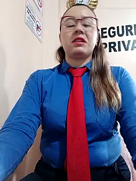 Hannah-colx online show from April 16, 2026, 1:34 pm