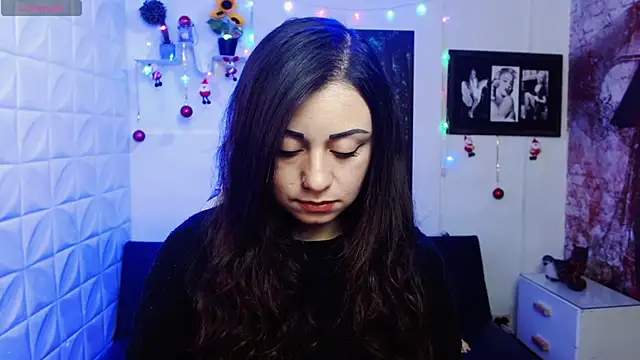 Eva Roussell online show from December 22, 2025, 2:47 pm