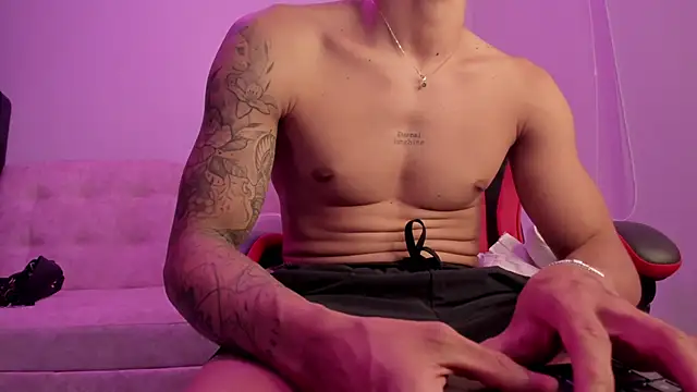 DavisFirb online show from April 9, 2026, 2:44 am