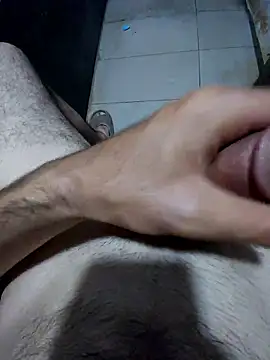 Snapshot of ElBoob2002 chatting on January 12, 2026, 8:14 pm ElBoob2002 online show from January 12, 2026, 8:14 pm