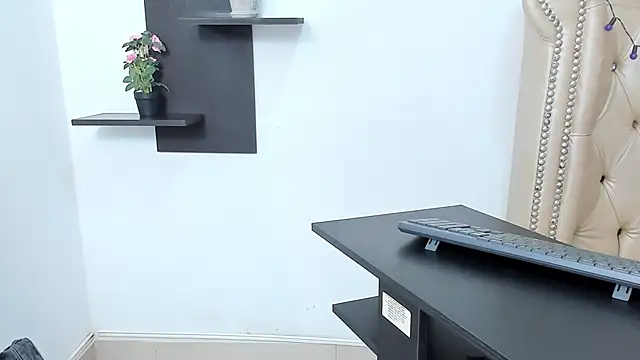 LittleDanny  online show from October 8, 2025, 3:31 pm