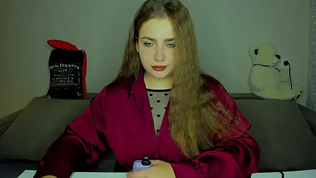 Snapshot of yourgem__ chatting on September 8, 2025, 7:13 pm yourgem online show from September 8, 2025, 7:13 pm