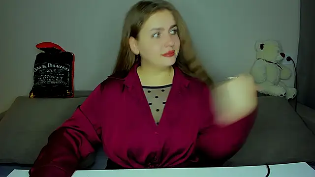 Snapshot of yourgem__ chatting on September 17, 2025, 7:26 pm yourgem online show from September 17, 2025, 7:26 pm