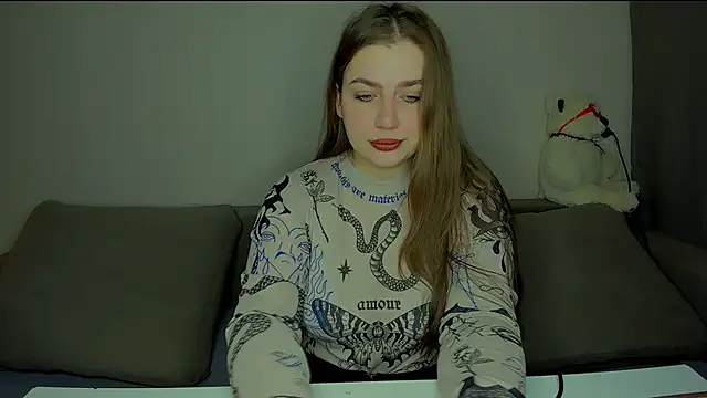 Snapshot of yourgem__ chatting on March 3, 2026, 3:01 am yourgem online show from March 3, 2026, 3:01 am