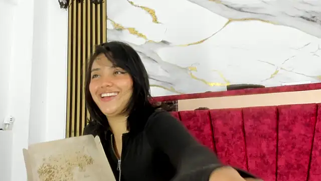 skaylar 95 mylove online show from January 15, 2026, 3:11 am