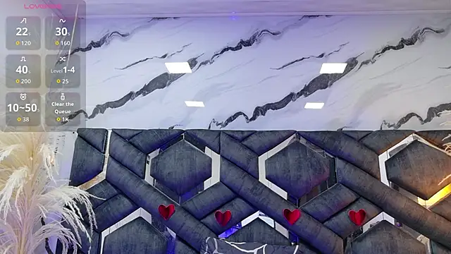 Natasha-Adams online show from October 5, 2025, 10:02 am