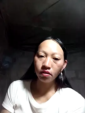 tcm-cute online show from October 4, 2025, 6:28 pm