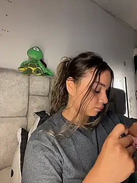 Snapshot of AnnyLopezzz_ chatting on May 23, 2026, 5:23 am AnnyLopezzz online show from May 23, 2026, 5:23 am