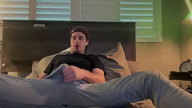 Matttsohot online show from October 12, 2025, 5:56 pm