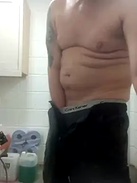 phil4fun4 online show from November 18, 2025, 4:22 pm