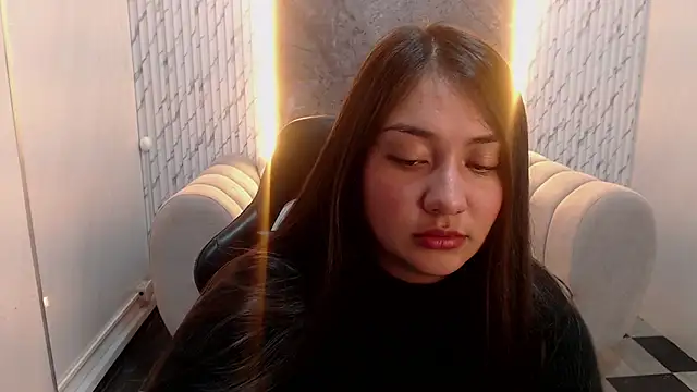 Ivony18 b online show from October 21, 2025, 3:07 am