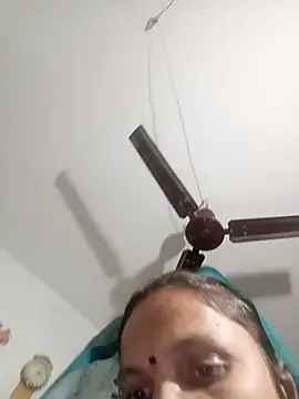 Payal950 online show from January 14, 2026, 12:22 pm